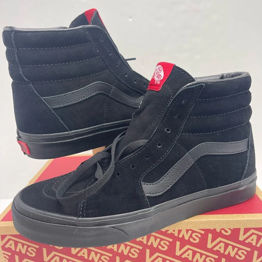 Vans Sk8-Hi 'Black Suede'
Men's Black High-Top Sneakers - Picture 10 of 16
